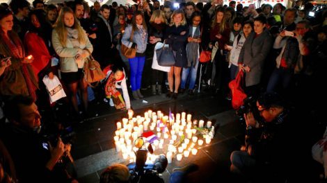 Frankrijk kondigt drie dagen van nationale rouw af