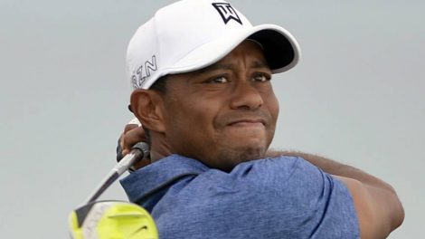 Woods kondigt eindelijk rentree aan