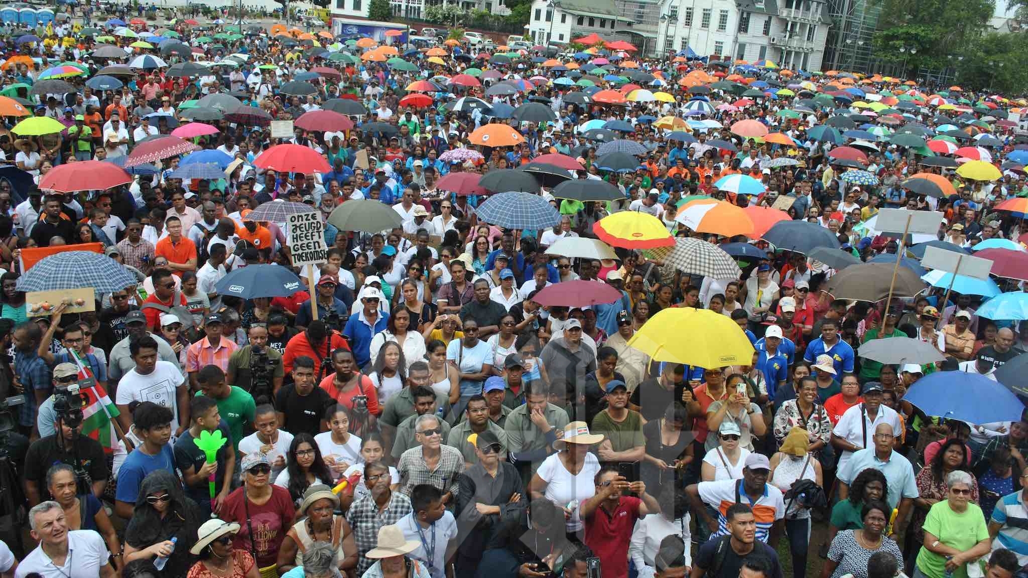 De troef die de Surinaamse vakbonden laten liggen in de onderhandeling