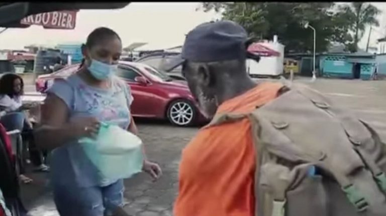 Zwervers opgefrist op Vaderdag - Suriname Herald