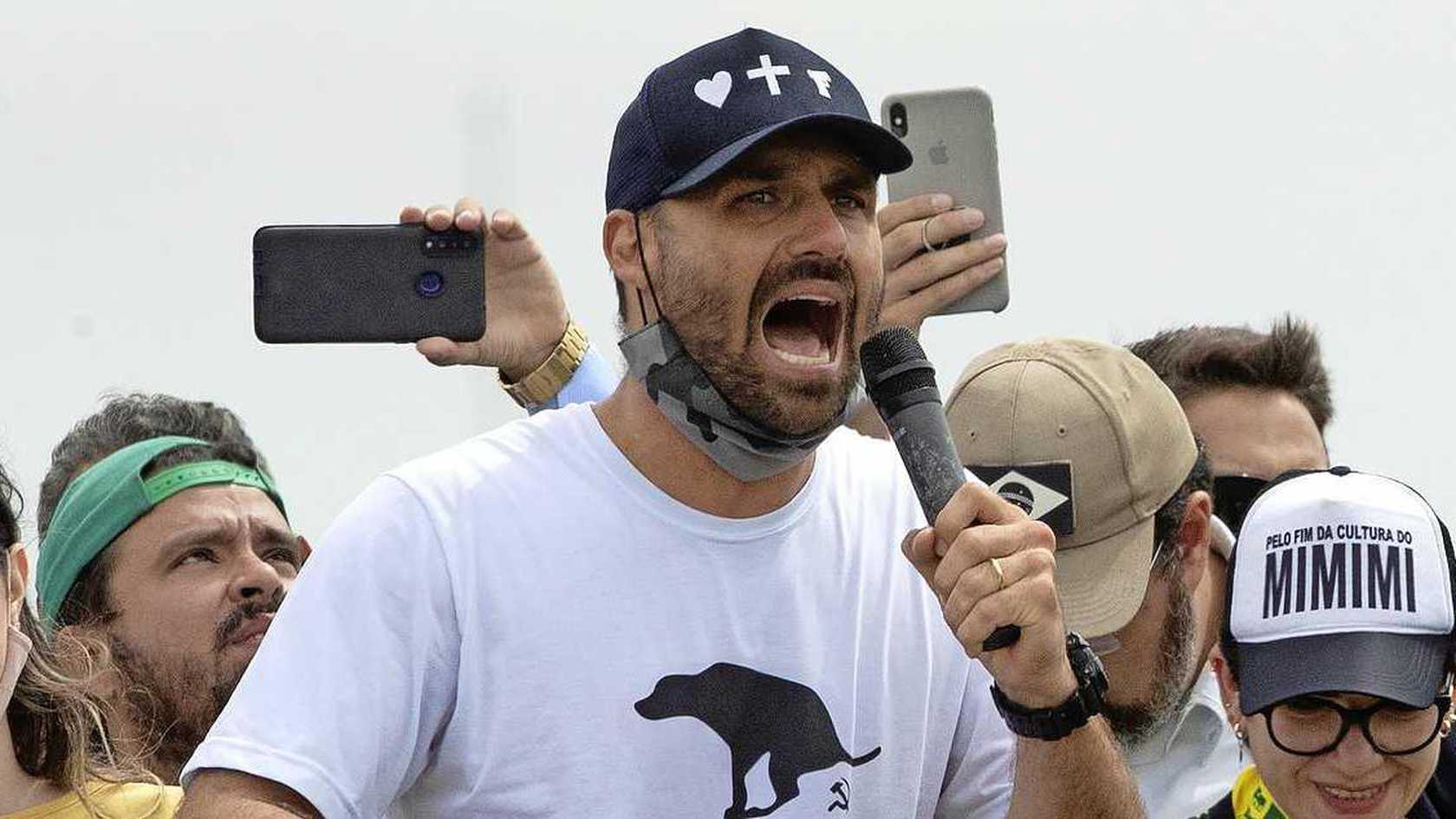 Zoon Bolsonaro test positief op corona na VN-top