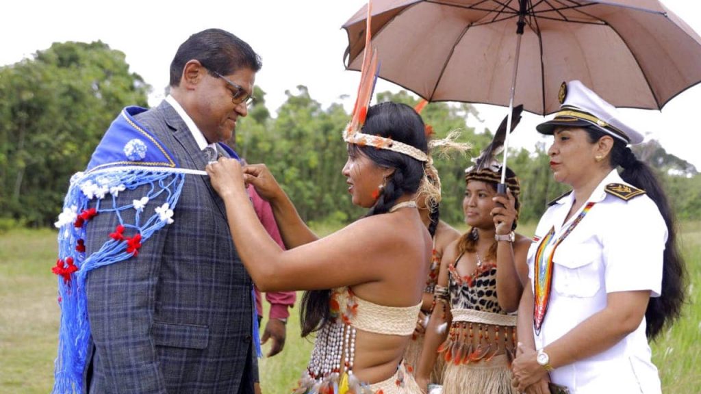 President Santokhi bezoekt VIDS-conferentie