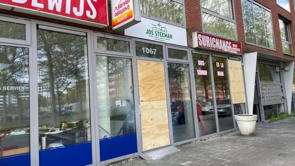 Weer een explosie bij Suri Change in Amsterdam