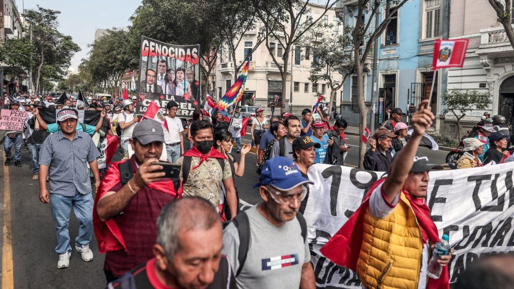 Duizenden Peruanen de straat op voor nieuwe anti-regeringsdemonstraties
