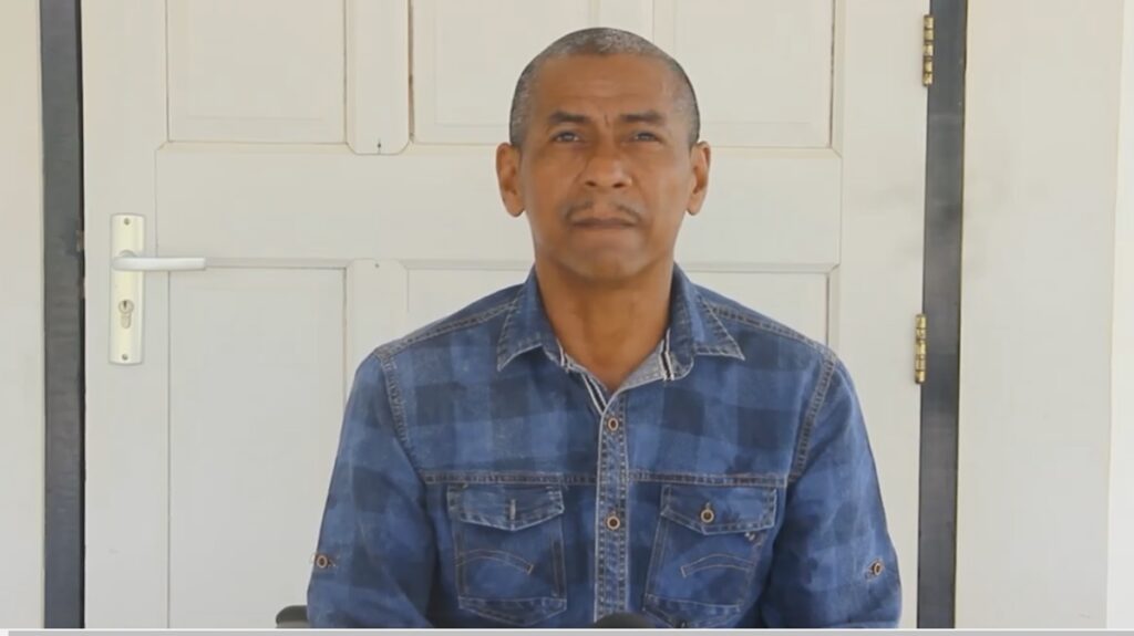 Lewis blij met huidige ontwikkelingen in het westen