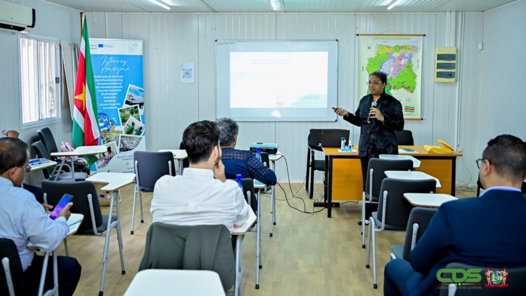 Frans-Guyanese delegatie in Suriname voor Amazone-samenwerking