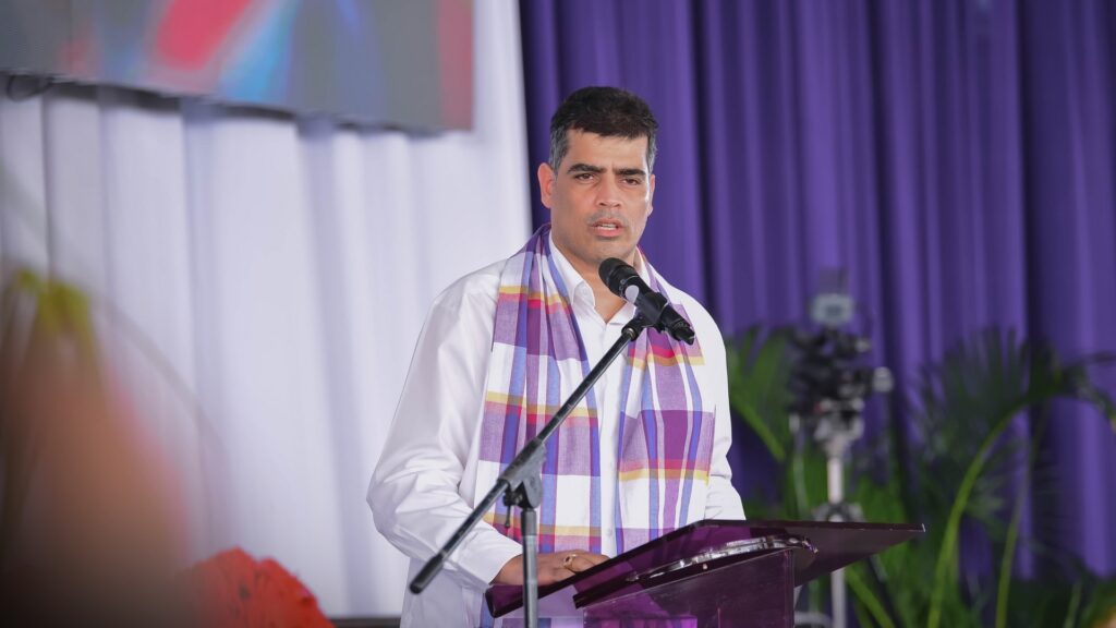 NDP arki bun: als Ashwin Adhin morgen verhuist naar de VHP, dan is het gedaan met de NDP; dede-oso