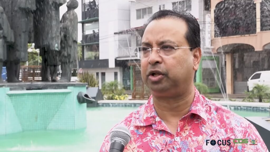 Minister Nurmohamed sprak wél over Yogh Fontein