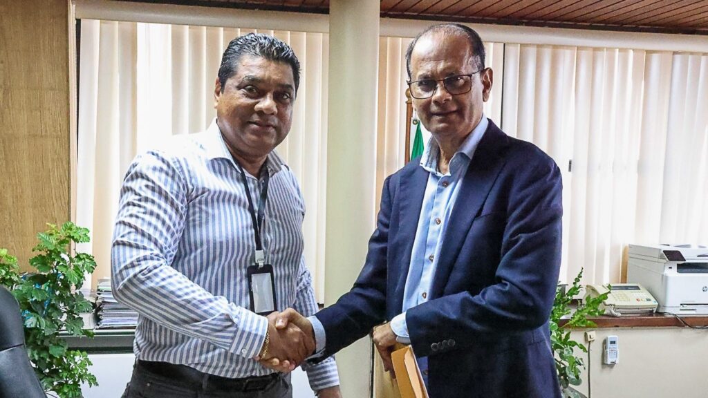 34 DNA-leden steunen kandidatuur Simons en Rusland voor hoogste staatsfuncties